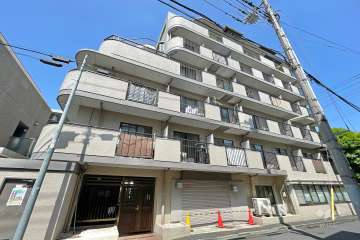 セザール戸越の外観（南東側から）