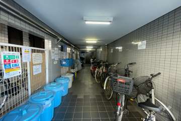 駐輪場