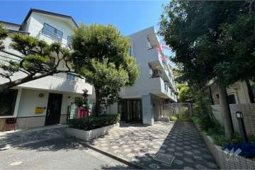 エントランスアプローチ