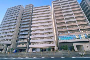 ヴェローナ大井南ルッソグランデの外観（北東側から）