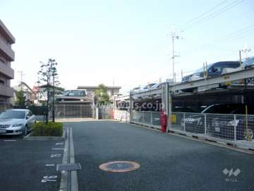 敷地内駐車場