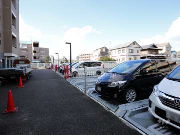 敷地内駐車場（屋外機械式）