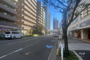 敷地北側前面道路