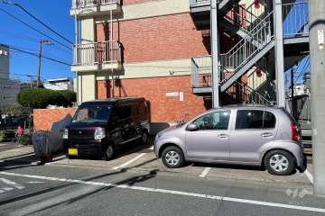 敷地内駐車場（屋外平面式）