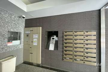 宅配ボックスと共用ポスト