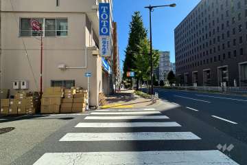 敷地南西側の前面道路