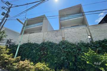 オープンレジデンス御殿山の外観（北東側から）