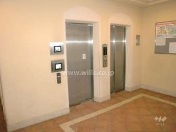 エレベーター（モニター付き）