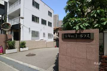 敷地の出入口