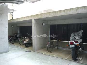 バイク置場