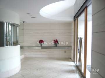 エントランスホール