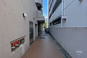 エントランスアプローチ