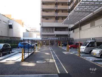 敷地内駐車場（屋外機械式）