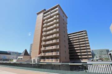 尼崎イスティーの外観(北東側から)