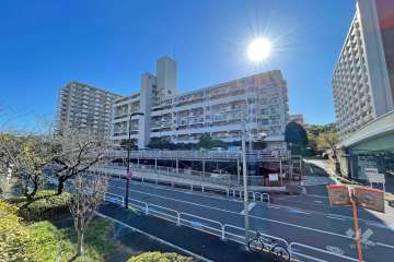 シティコープ八潮台４６号棟の外観（北西側から）遠景