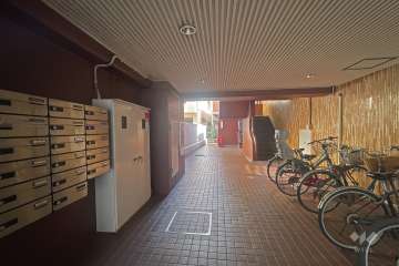 エントランスホール