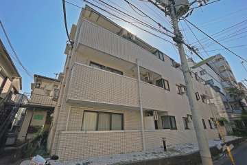 セルバ大井の外観（北東側から）