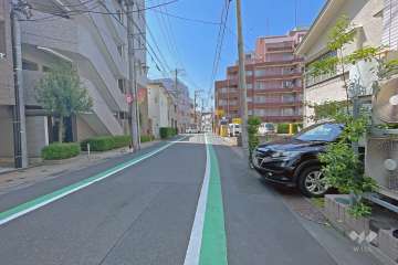 敷地東側前面道路