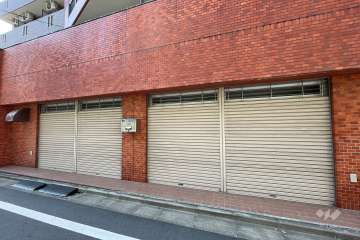 敷地内駐車場（屋内平面式）