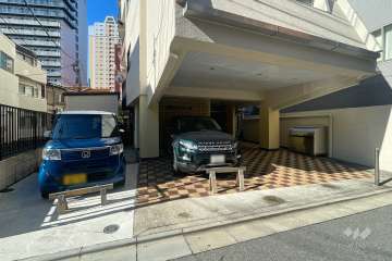 敷地内駐車場（屋外平面式）
