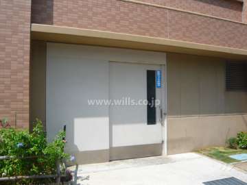 駐輪場出入り口