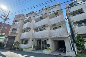 グローリア初穂戸越の外観（南東側から）