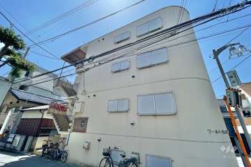 ワールドパレス戸越2の外観（北西側から）