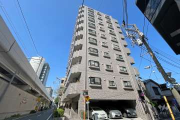 グランイーグル南大井の外観（南西側から）