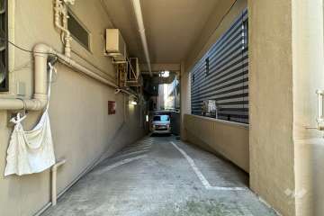 駐車場の出入り口