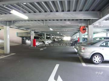 駐車場棟1階部分