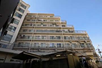 コープ中延の外観（南東側から）