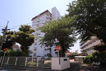 大井ダイヤマンションの外観(北西側から)