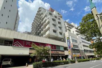 目黒西口マンション１号館の外観（南東側から）