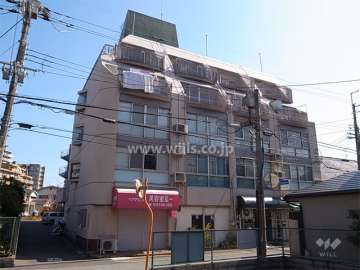 伊丹グリーンハイツの外観（西側から）