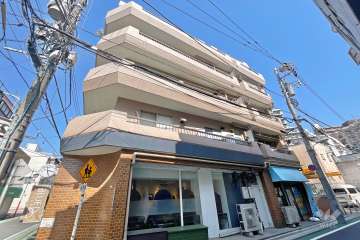 メゾンボア旗の台