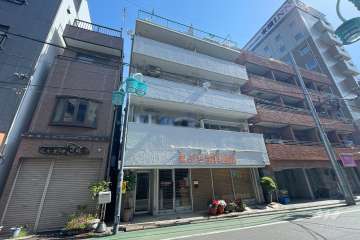 ロイヤルパレス旗の台の外観（南西側から）　　