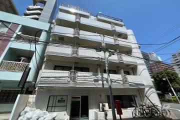 クレッセント大森の外観（南西側から）
