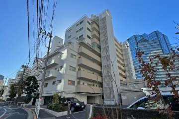 マンション御殿山の外観（北側から）