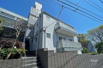 ステージ仙台坂B棟の外観（西側から）