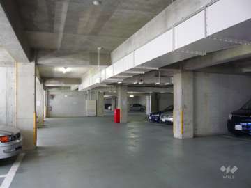 屋内駐車場