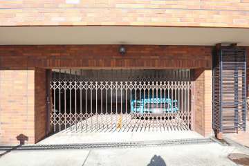 敷地内駐車場（屋内平面式）