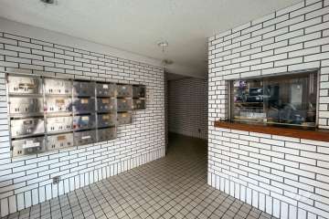 エントランスホール