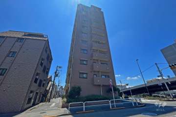 マイキャッスル五反田南の外観（東側から）