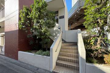 エントランスアプローチ