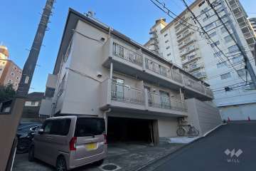 ロワールマンションの外観（北西側から）