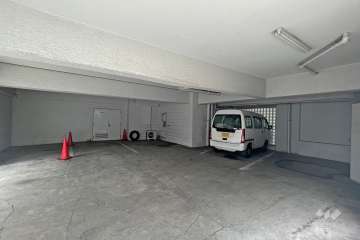 敷地内駐車場（屋内平面式）