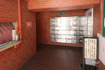 エントランスホール　