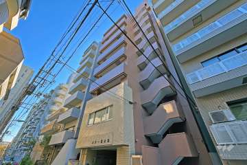 メナー東大井の外観（北西側から）