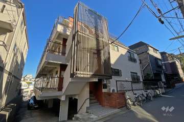 ハイツ目黒の外観（北西側から）