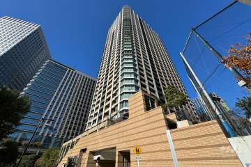 パークシティ大崎ザレジデンスの外観（南東側から）